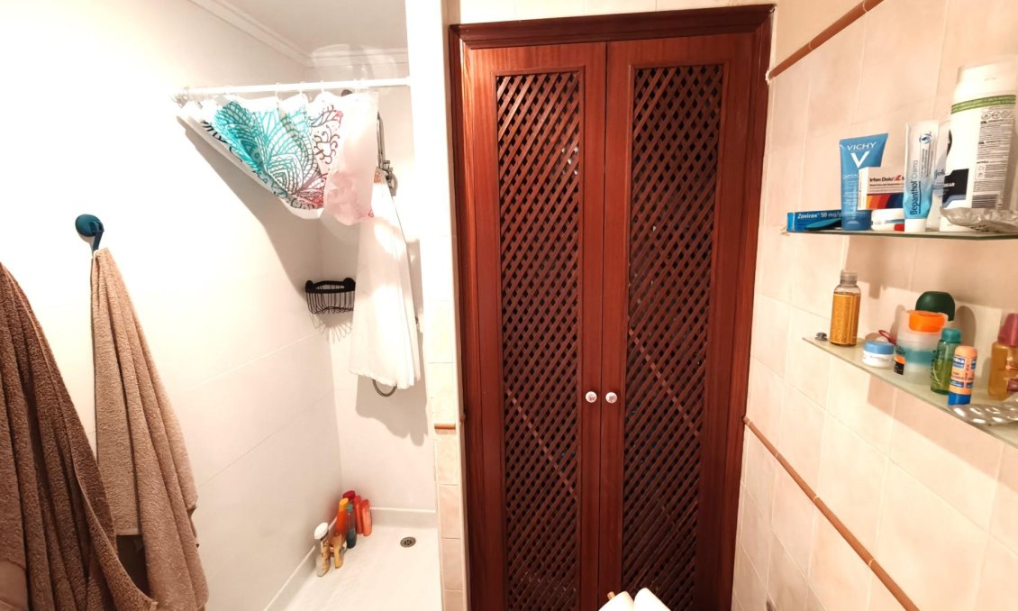 Resale - Apartment -
Torrevieja - Playa del Cura