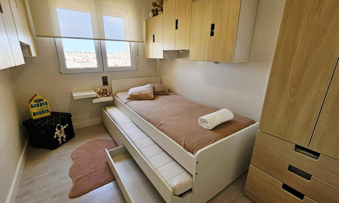 Resale - Apartment -
Torrevieja - Nueva Torrevieja