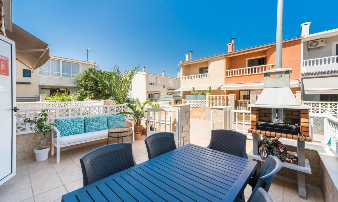 Resale - Duplex -
Torrevieja - Playa De Los Naufragos