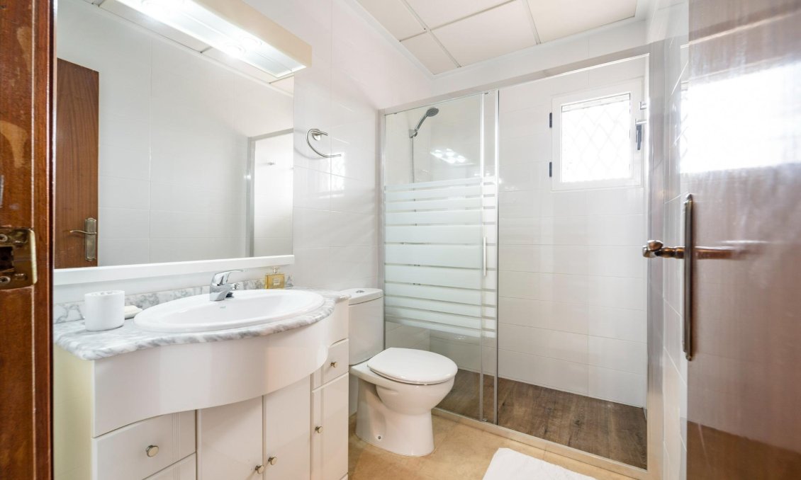 Resale - Duplex -
Torrevieja - Playa De Los Naufragos