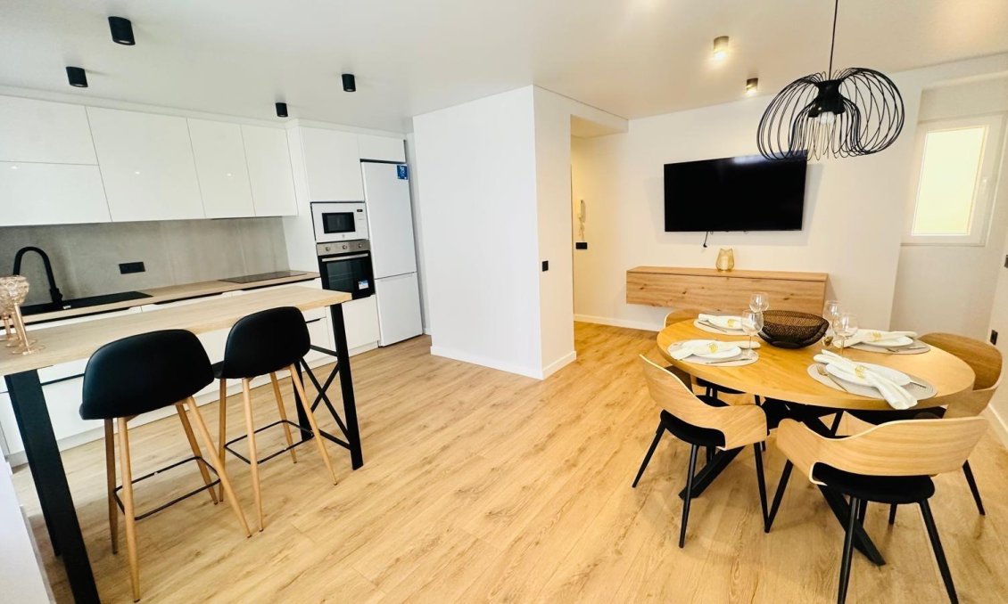 Wiederverkauf - Wohnung -
Torrevieja - Playa del Cura