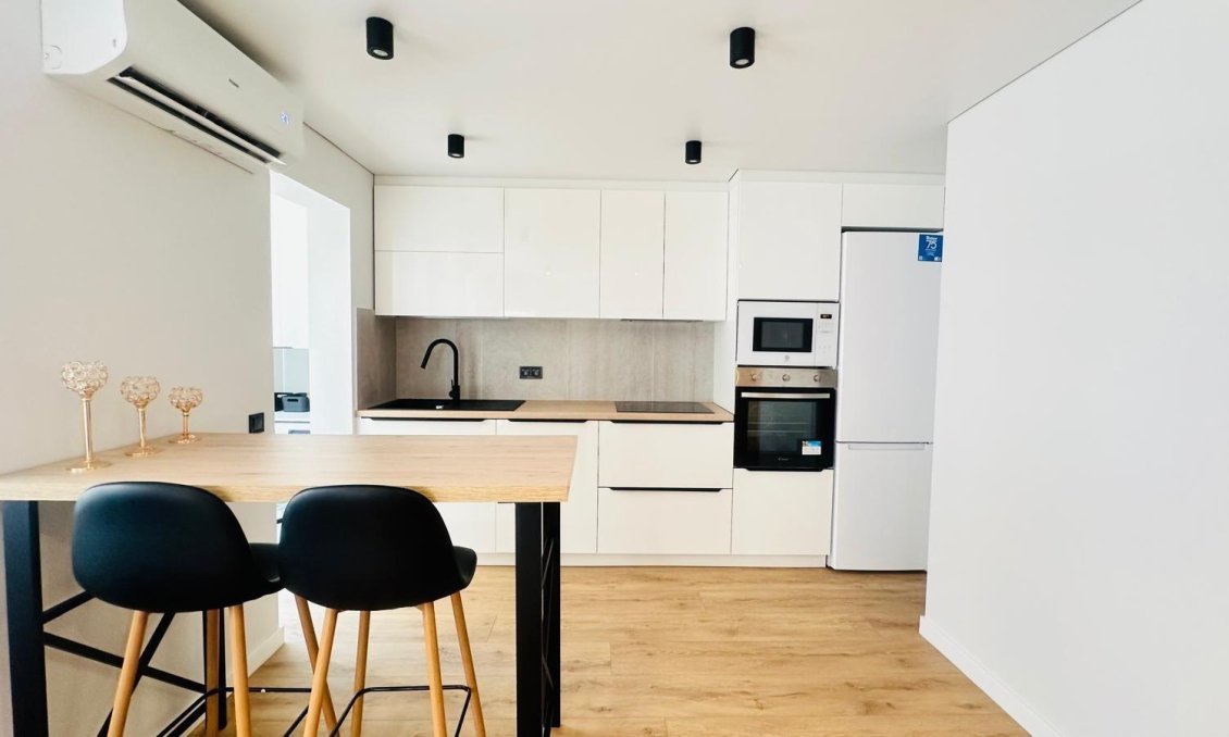 Wiederverkauf - Wohnung -
Torrevieja - Playa del Cura