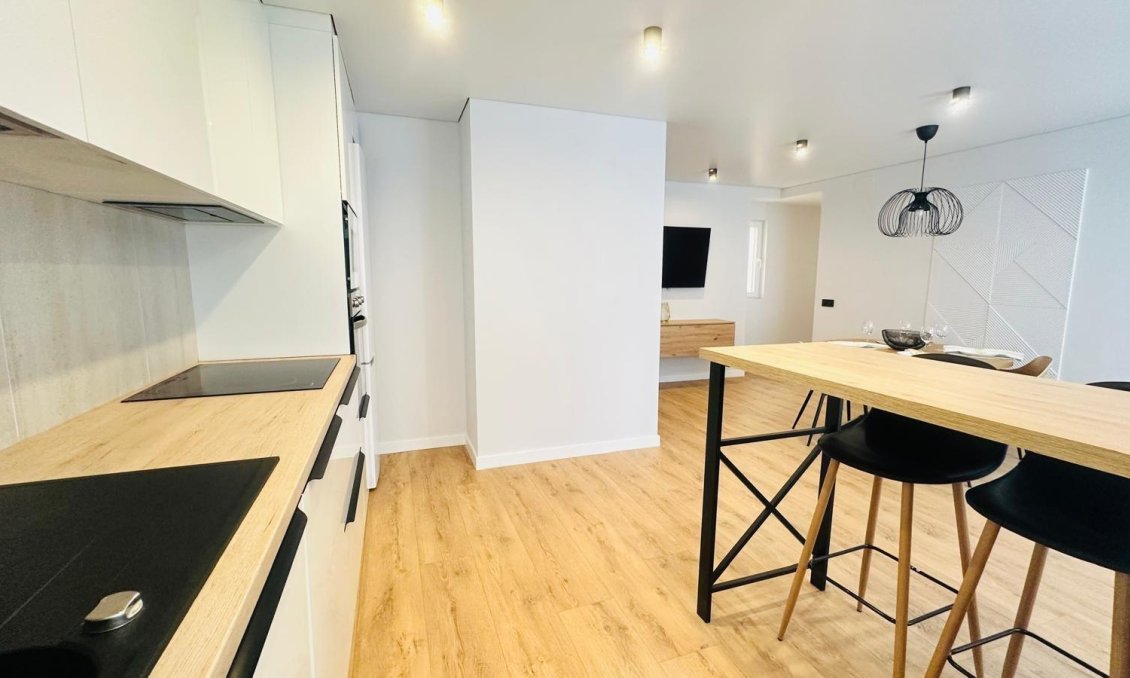 Wiederverkauf - Wohnung -
Torrevieja - Playa del Cura