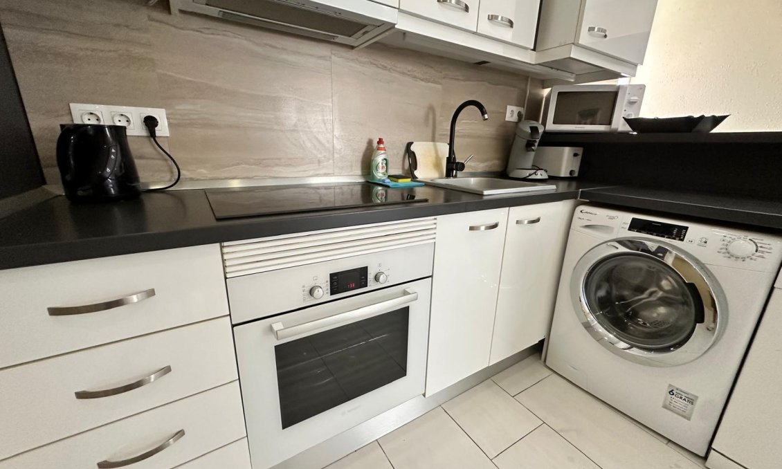 Wiederverkauf - Wohnung -
Torrevieja - Paseo Maritimo