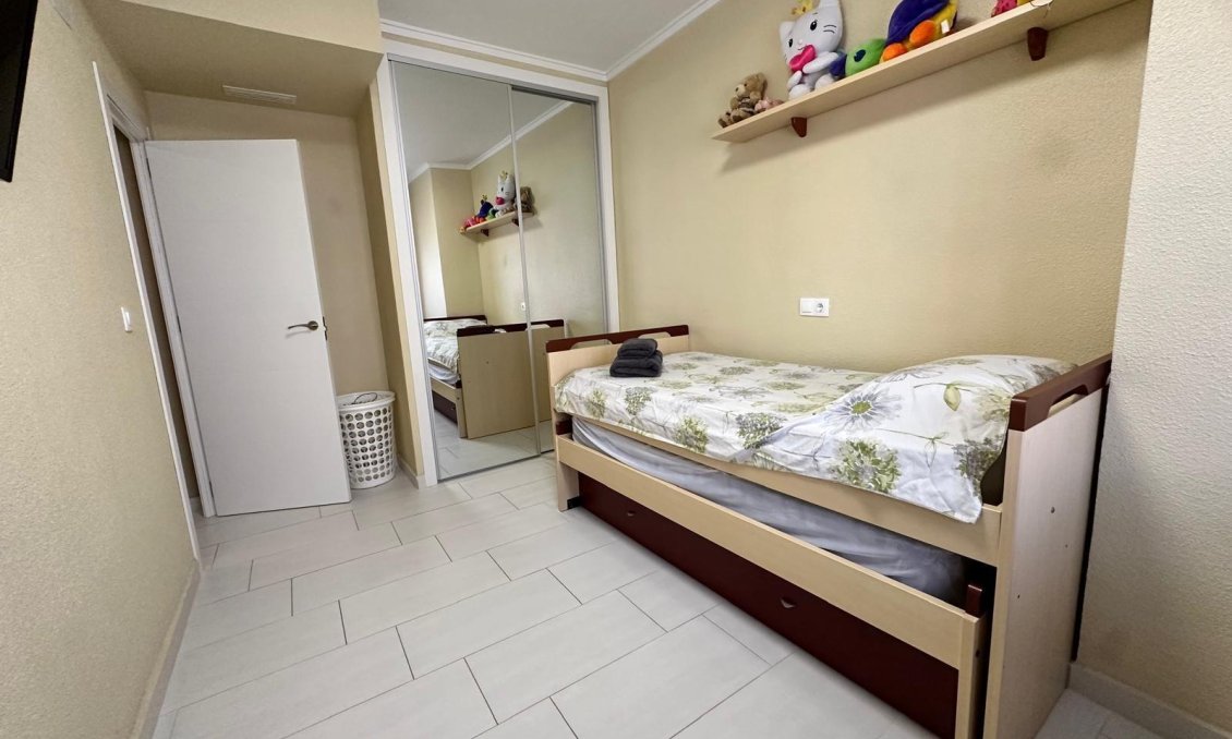 Wiederverkauf - Wohnung -
Torrevieja - Paseo Maritimo