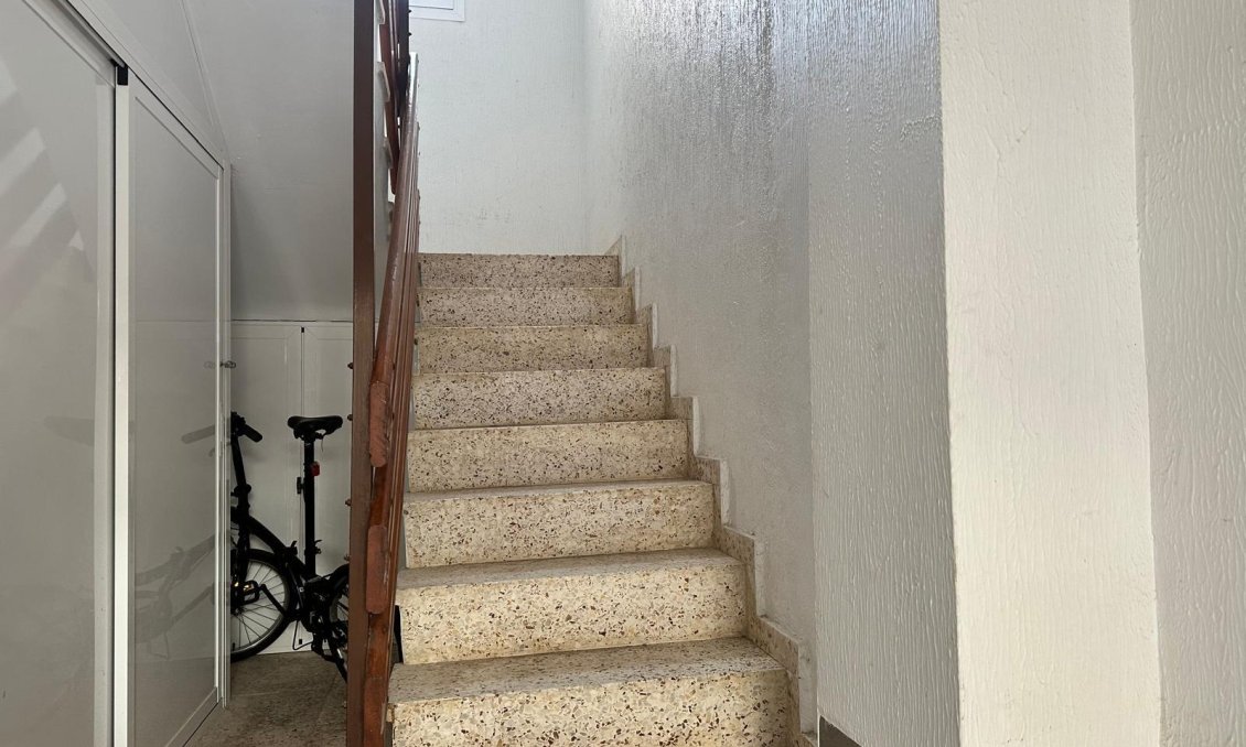 Wiederverkauf - Wohnung -
Torrevieja - Paseo Maritimo