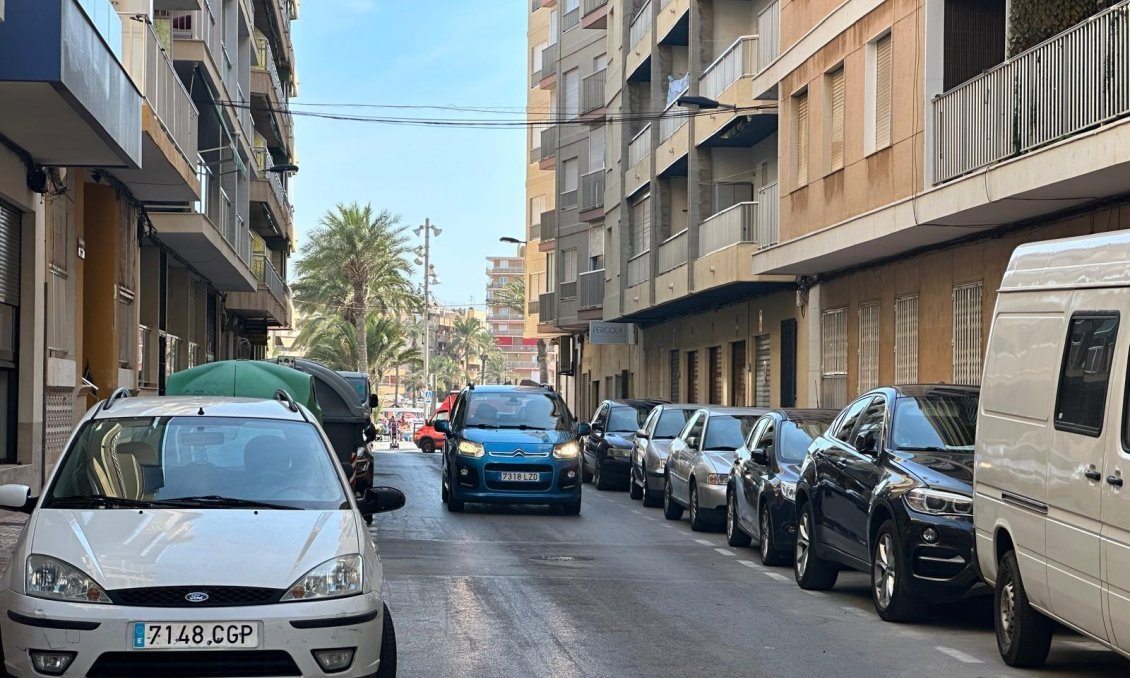 Wiederverkauf - Wohnung -
Torrevieja - Paseo Maritimo