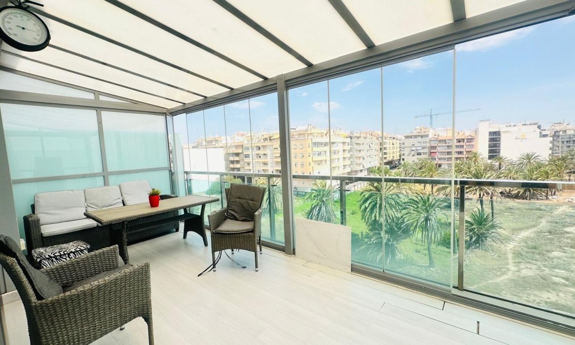Resale - Penthouse -
Torrevieja - Playa del Cura