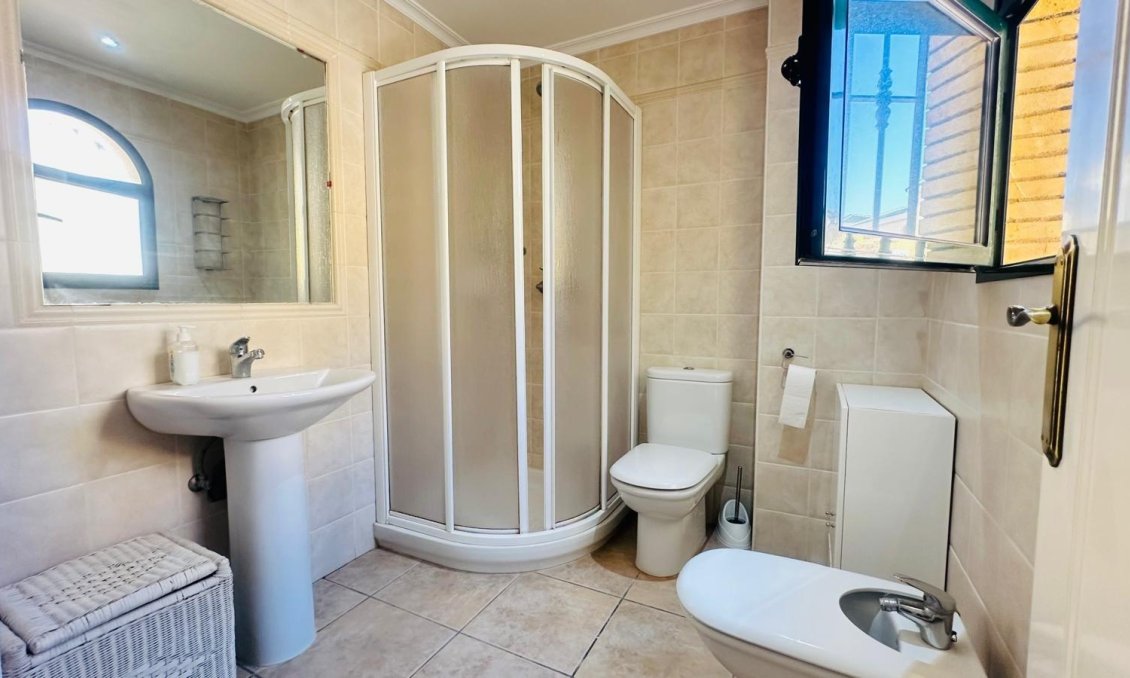 Resale - Villa -
Orihuela Costa - PAU 8