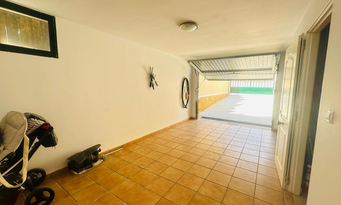 Resale - Villa -
Orihuela Costa - PAU 8