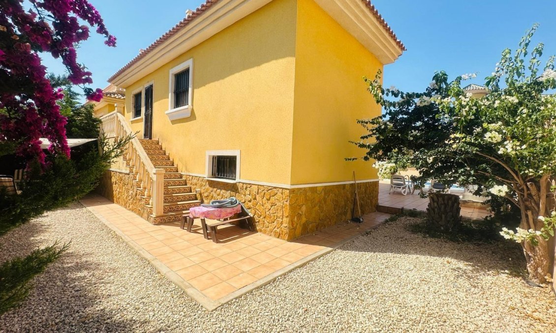 Resale - Villa -
Orihuela Costa - PAU 8