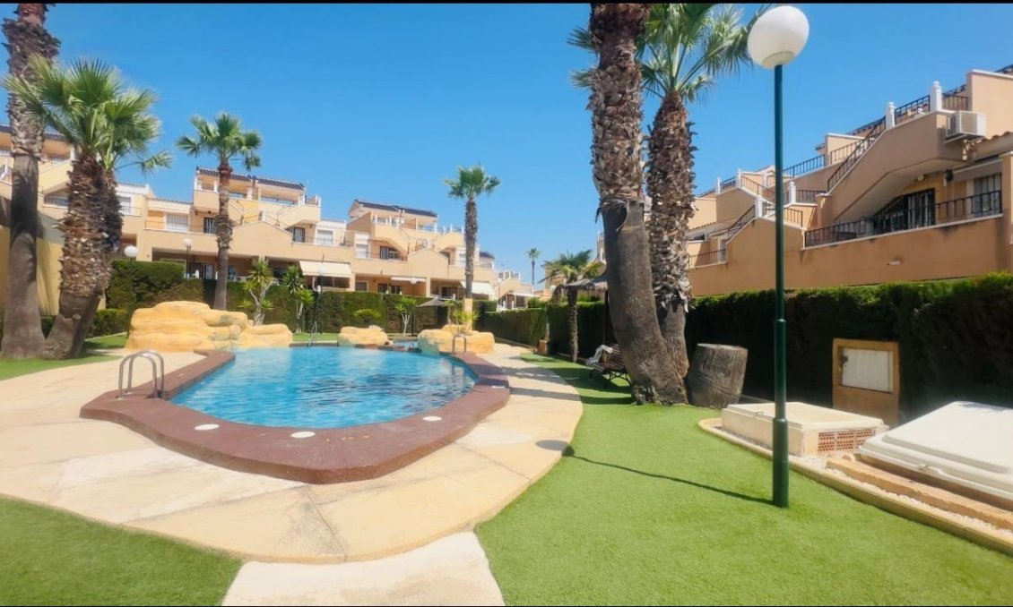 Resale - Villa -
Orihuela Costa - PAU 8