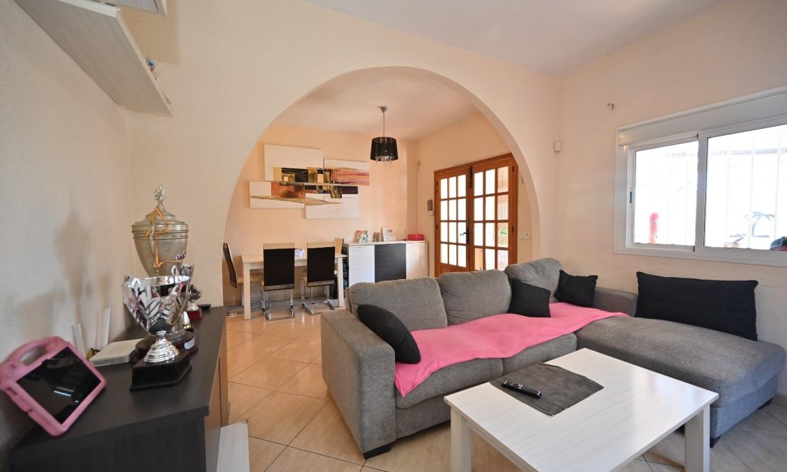 Revente - Town House -
Orihuela - Urbanización Perla Del Mar