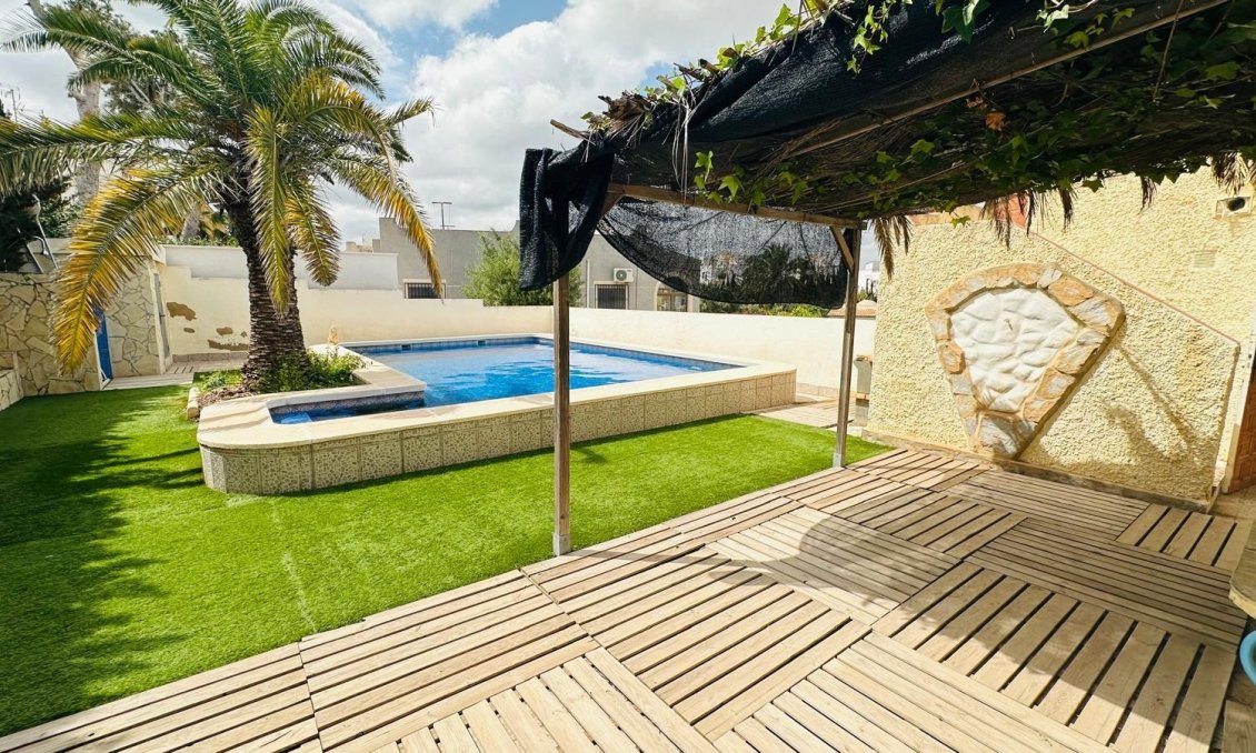 Revente - Town House -
Orihuela - Urbanización Perla Del Mar