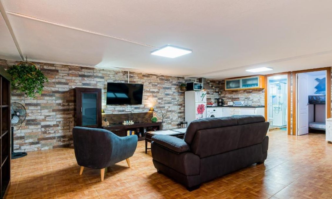 Resale - Duplex -
Torrevieja - Acequion