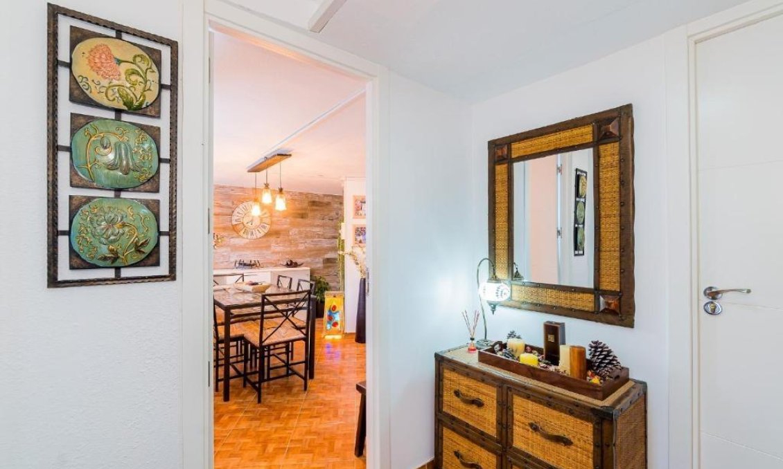 Resale - Duplex -
Torrevieja - Acequion