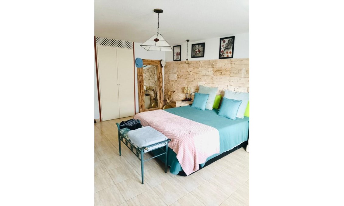 Resale - Duplex -
Torrevieja - Acequion