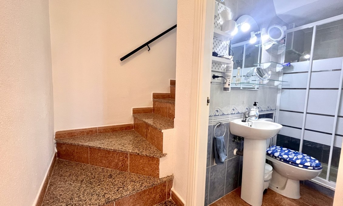 Resale - Town House -
San Miguel / Vistabella Golf - Inland