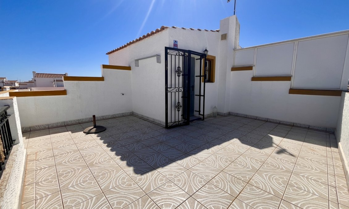 Resale - Town House -
San Miguel / Vistabella Golf - Inland