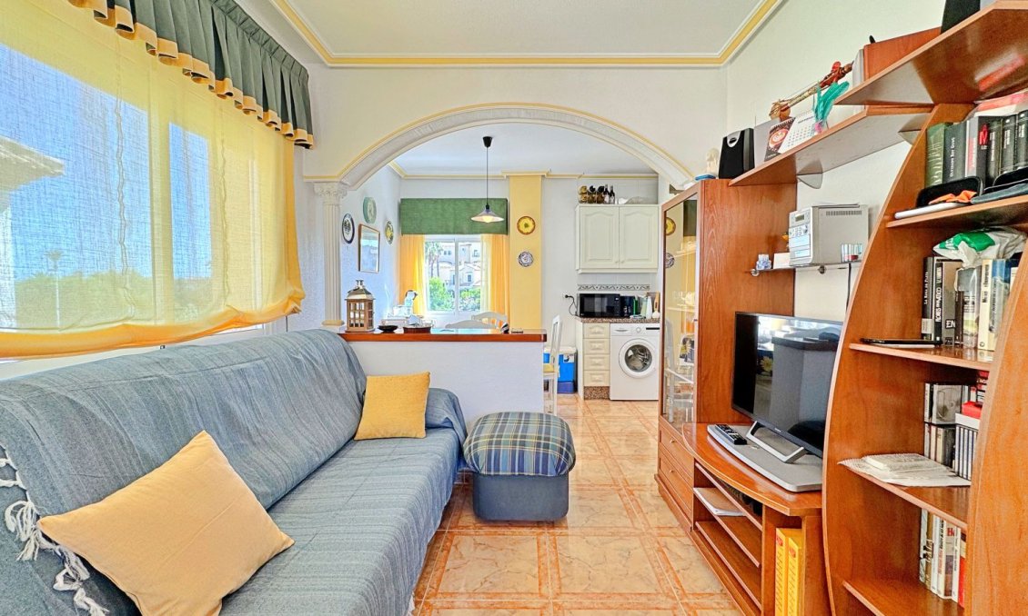 Segunda mano - Apartamento -
Orihuela Costa - Costa Blanca