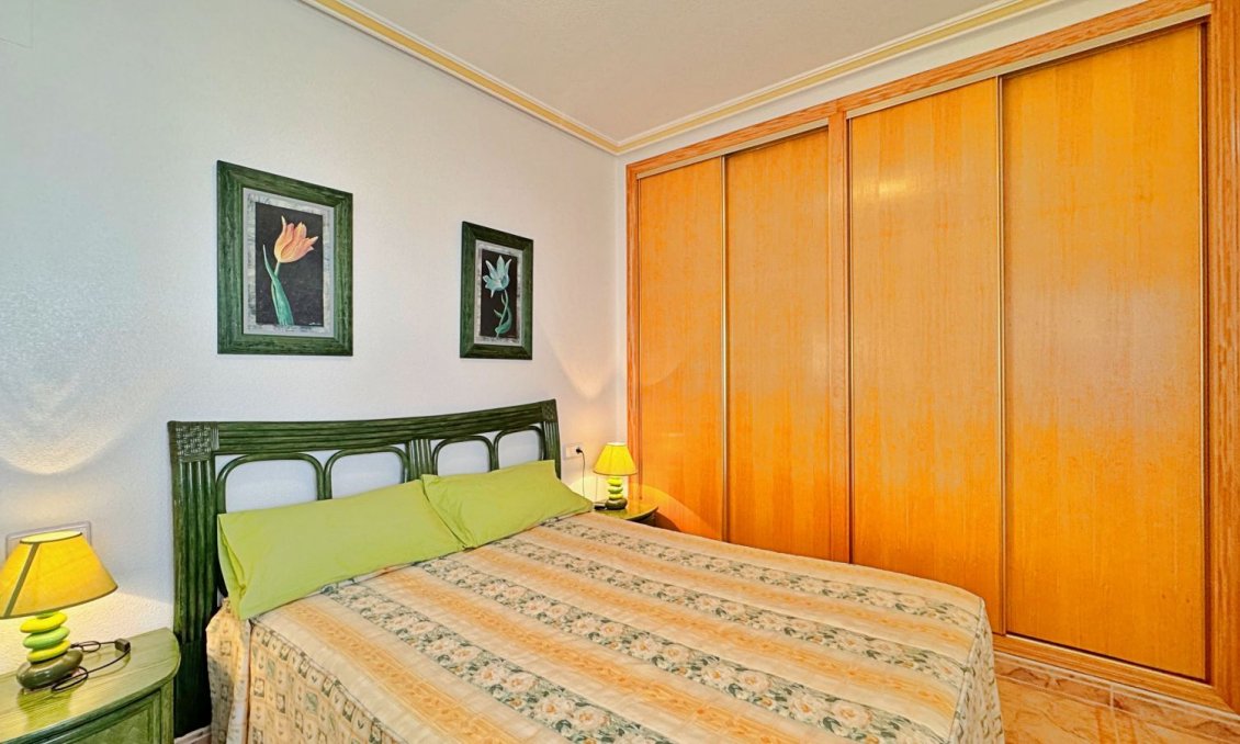 Segunda mano - Apartamento -
Orihuela Costa - Costa Blanca