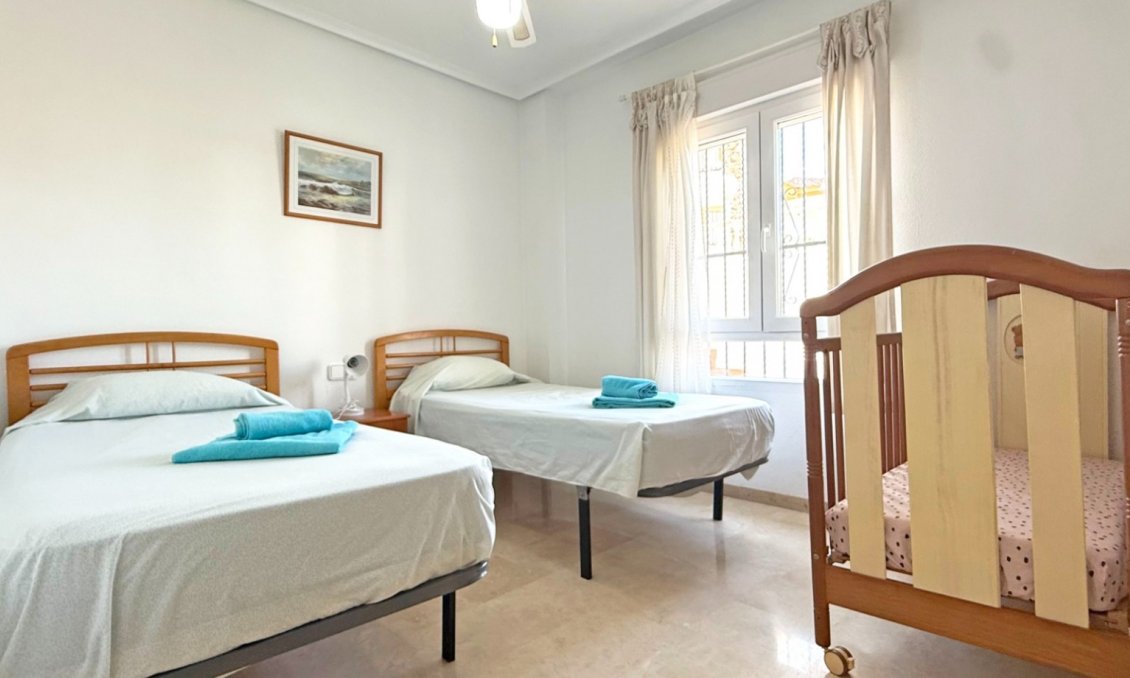 Revente - Appartement -
Orihuela Costa - Costa Blanca