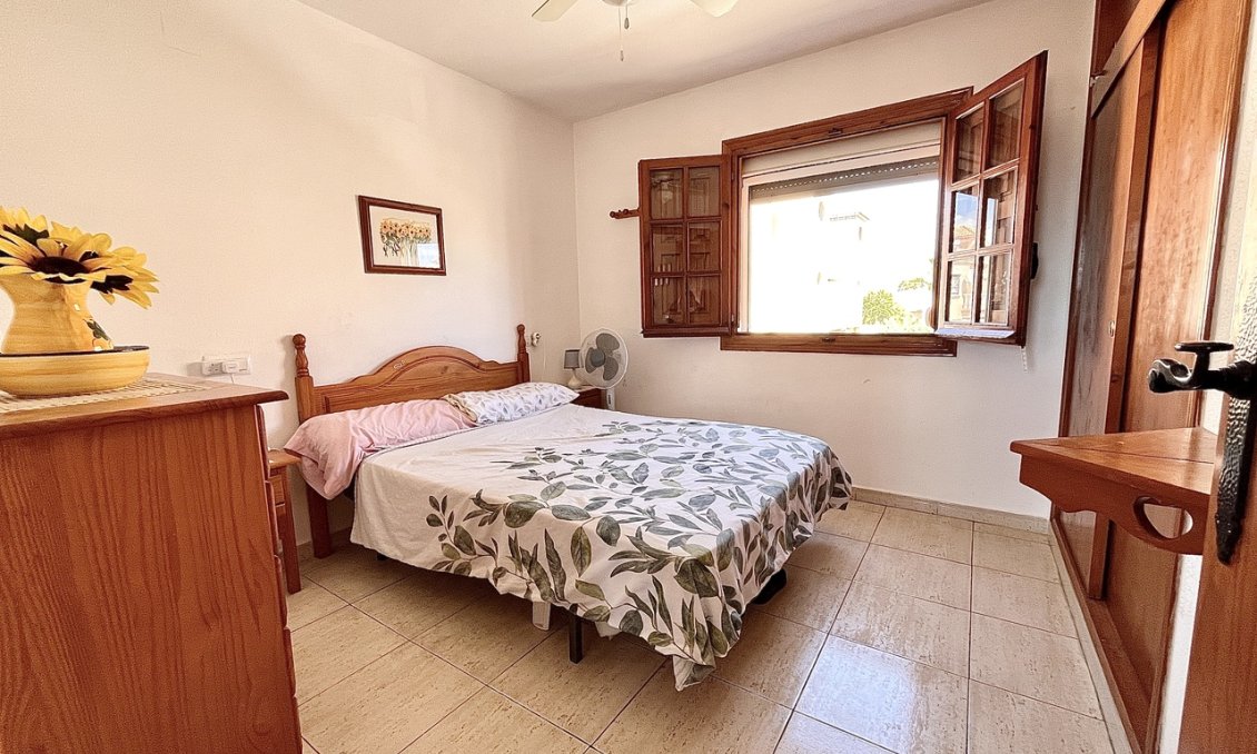 Wiederverkauf - Wohnung -
Playa Flamenca - Costa Blanca
