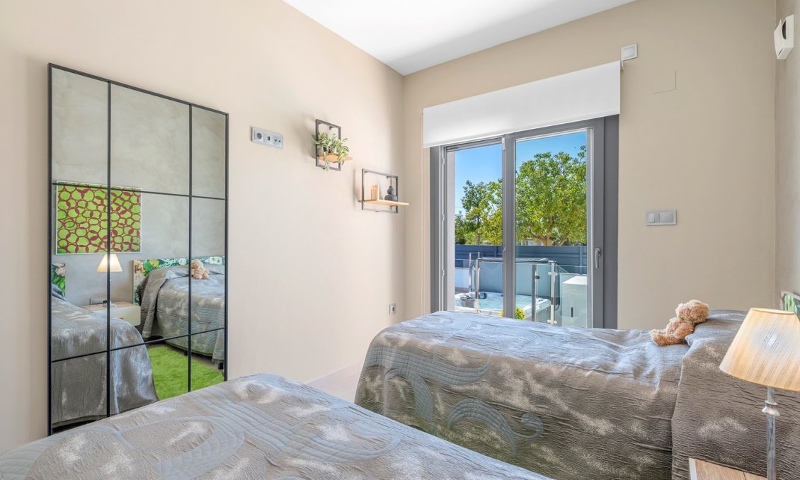 Resale - Town House -
Formentera del Segura - Costa Blanca