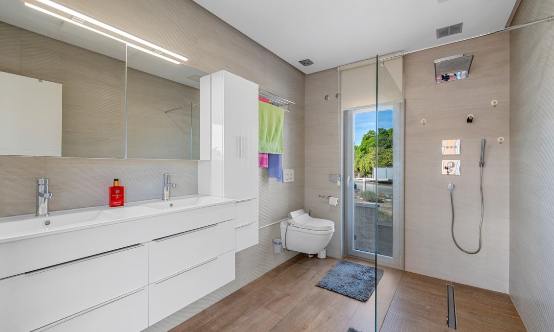 Wiederverkauf - Villa -
Benijofar - Costa Blanca