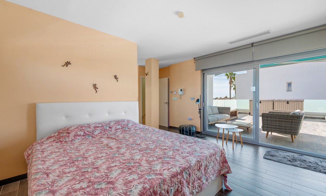 Wiederverkauf - Villa -
Benijofar - Costa Blanca