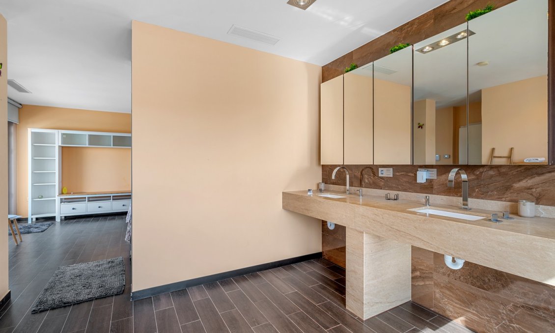 Wiederverkauf - Villa -
Benijofar - Costa Blanca