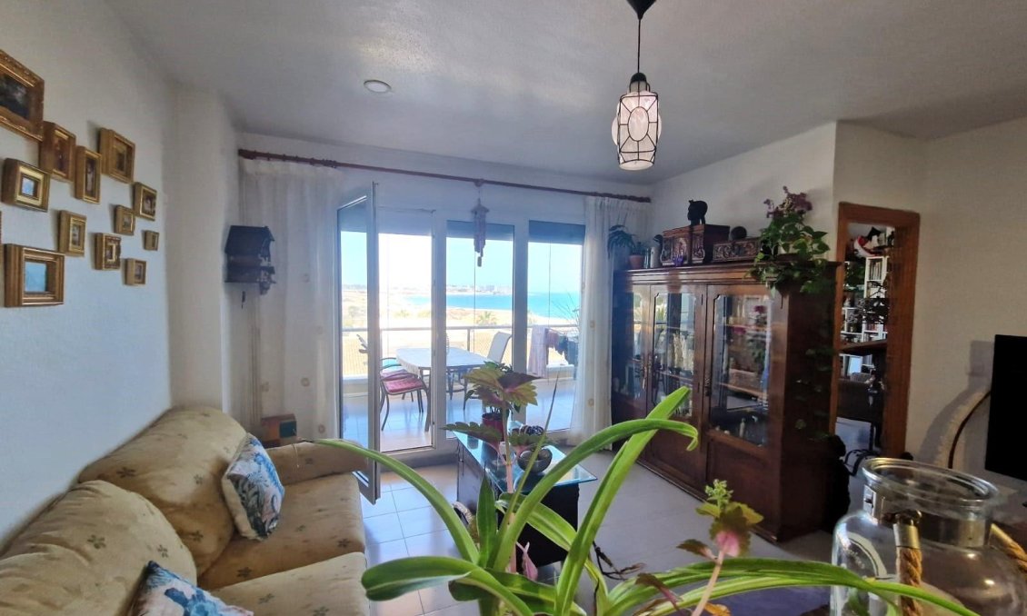 Resale - Apartment -
Orihuela Costa - Playa Flamenca