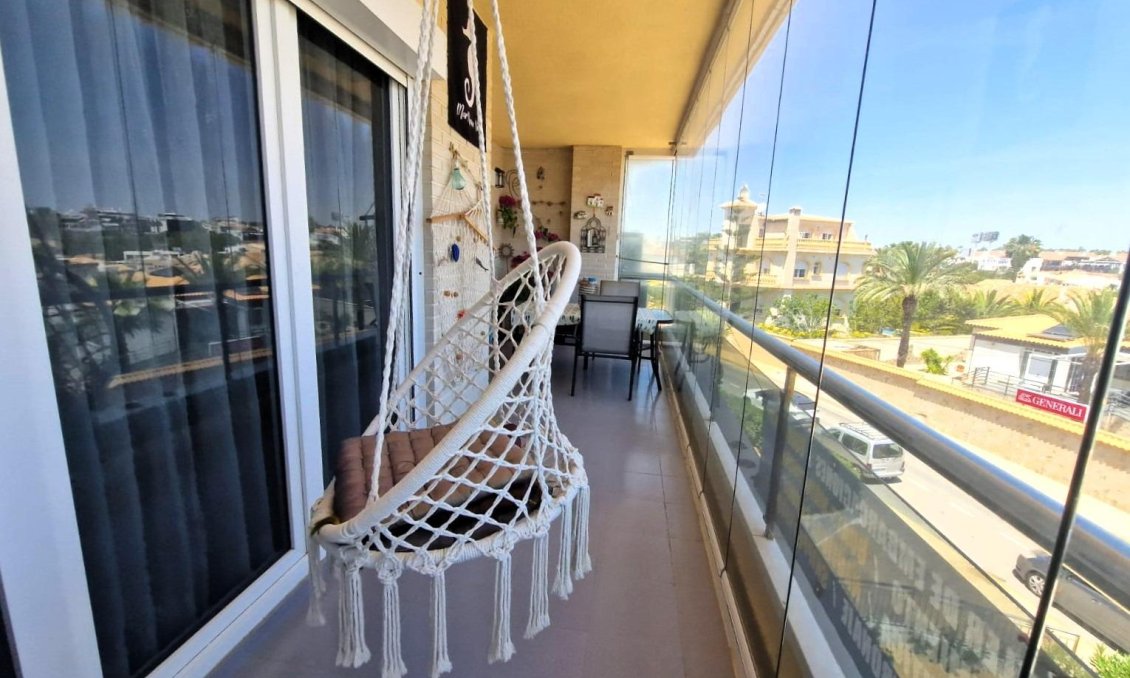 Resale - Apartment -
Orihuela Costa - Playa Flamenca