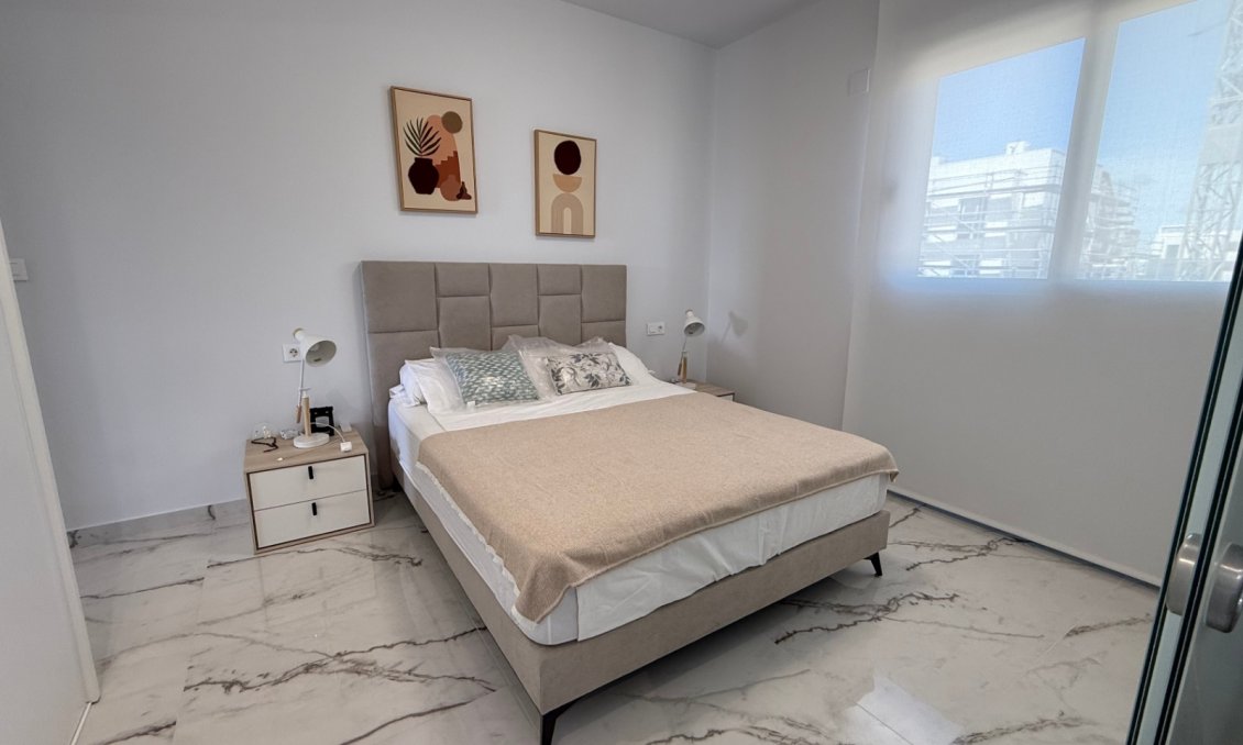 Wiederverkauf - Wohnung -
Orihuela - Inland