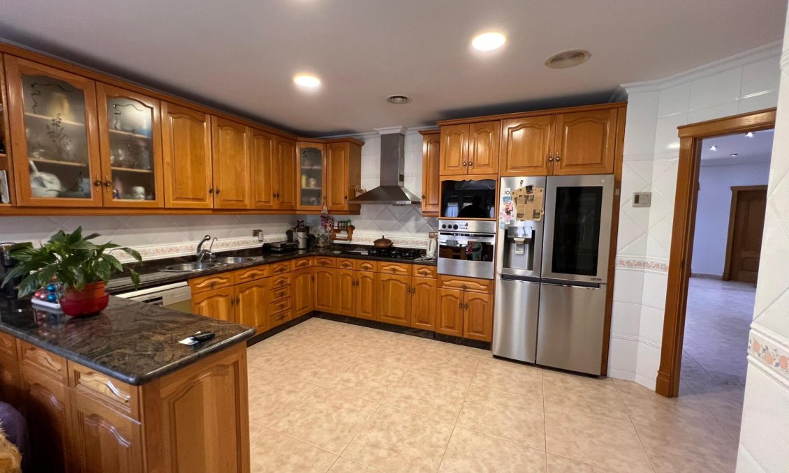 Resale - Villa -
Callosa de Segura - Callosa De Segura