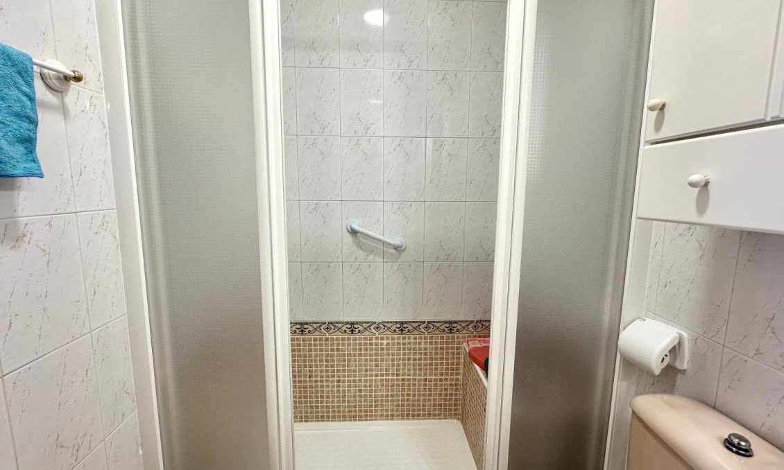 Revânzare - Mansardă -
Torrevieja - Acequion