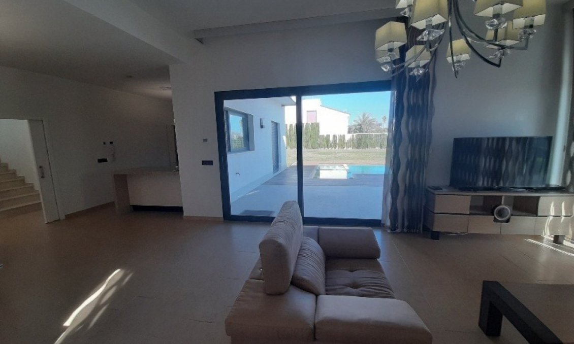 Resale - Villa -
San Javier - La Ribera