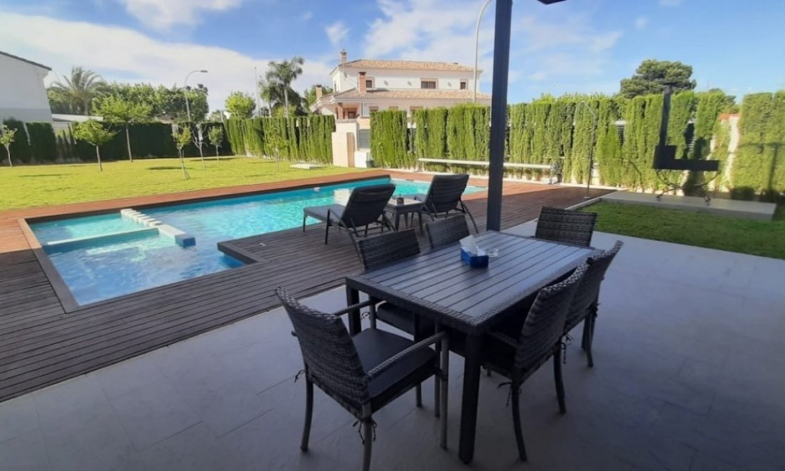 Resale - Villa -
San Javier - La Ribera