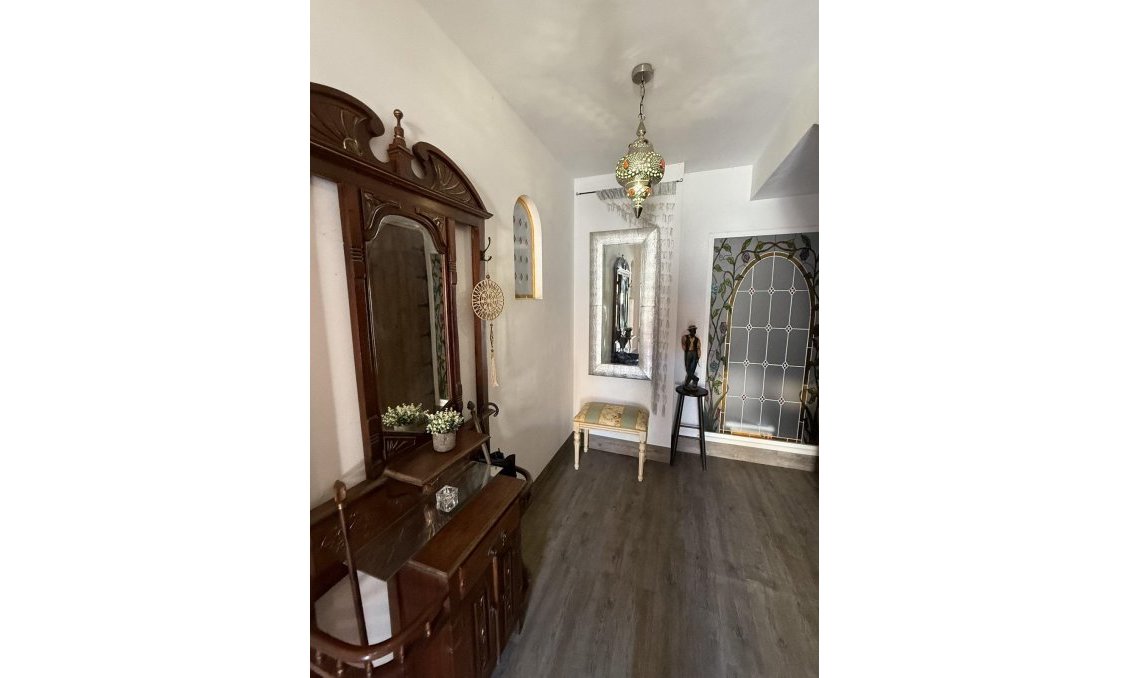 Resale - Town House -
Torrevieja