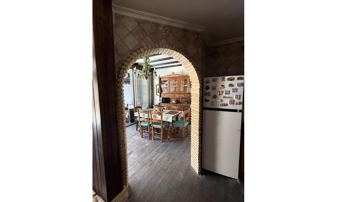 Resale - Town House -
Torrevieja