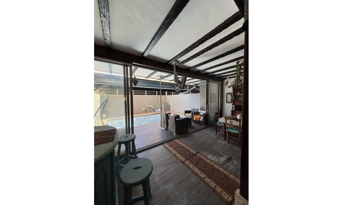 Resale - Town House -
Torrevieja