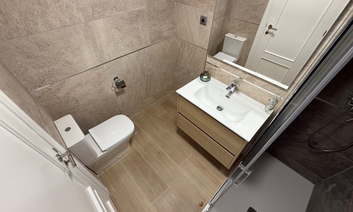 Wiederverkauf - Wohnung -
Orihuela - Inland