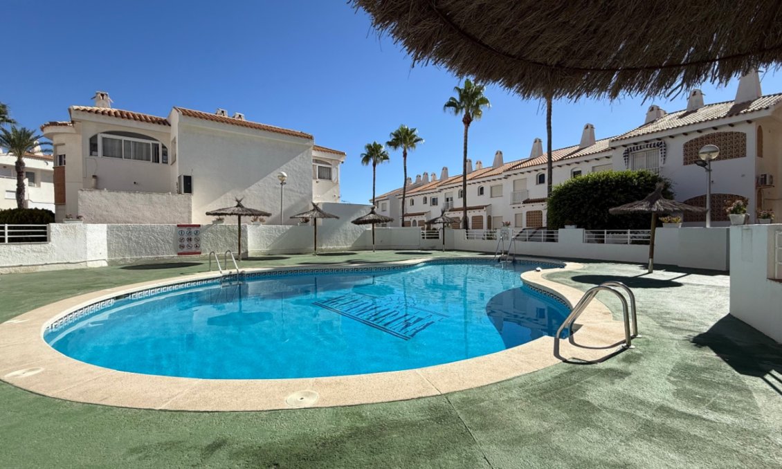 Wiederverkauf - Wohnung -
Orihuela - Inland