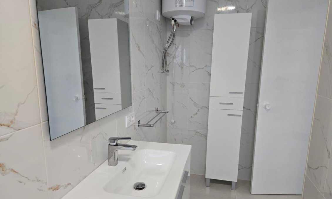 Wiederverkauf - Town House -
Torrevieja - La Mata