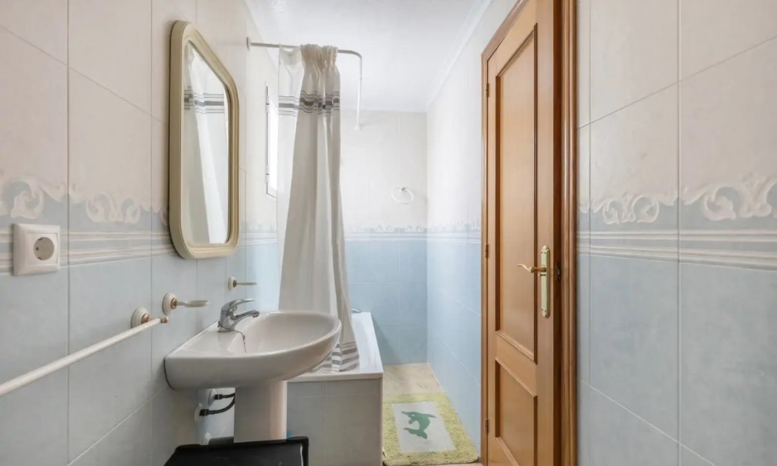 Wiederverkauf - Wohnung -
Torrevieja