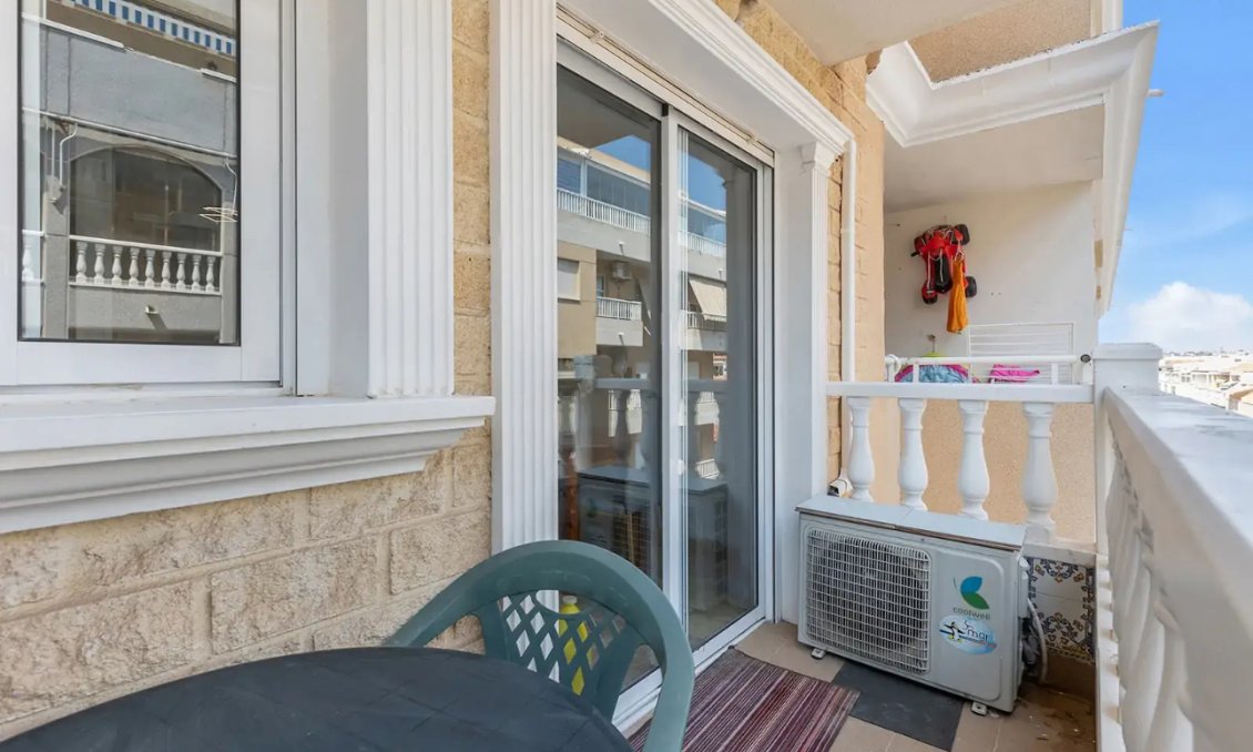 Wiederverkauf - Wohnung -
Torrevieja