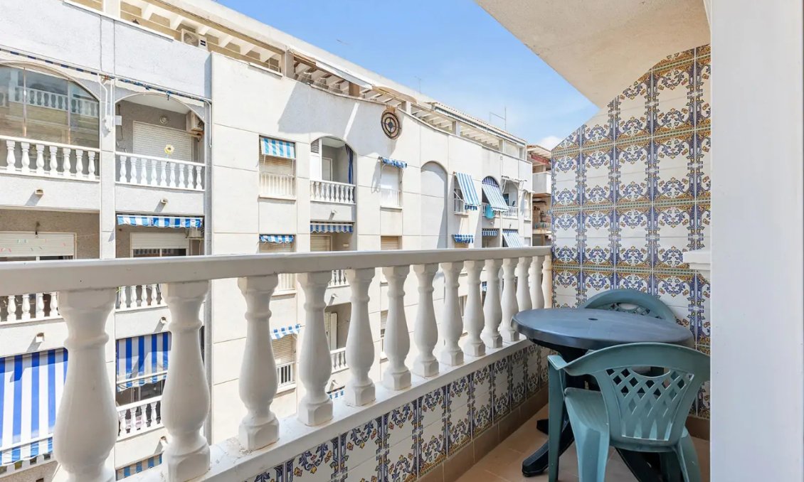 Wiederverkauf - Wohnung -
Torrevieja