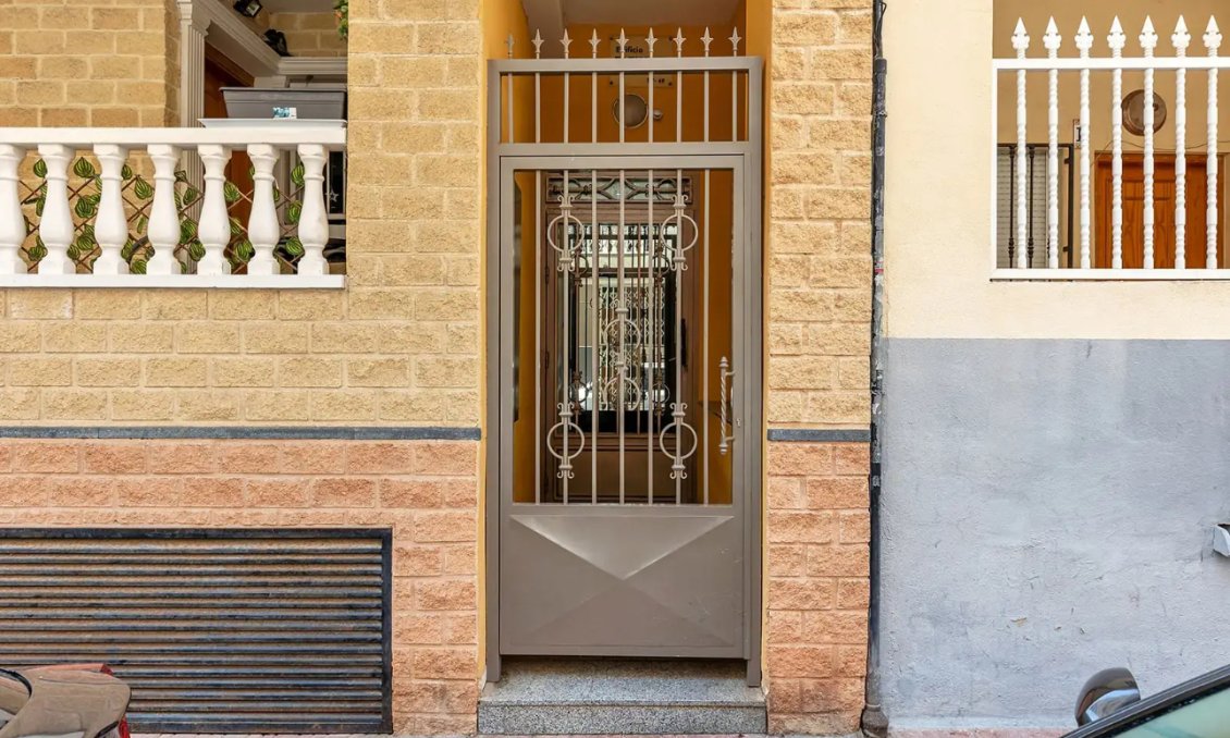 Wiederverkauf - Wohnung -
Torrevieja