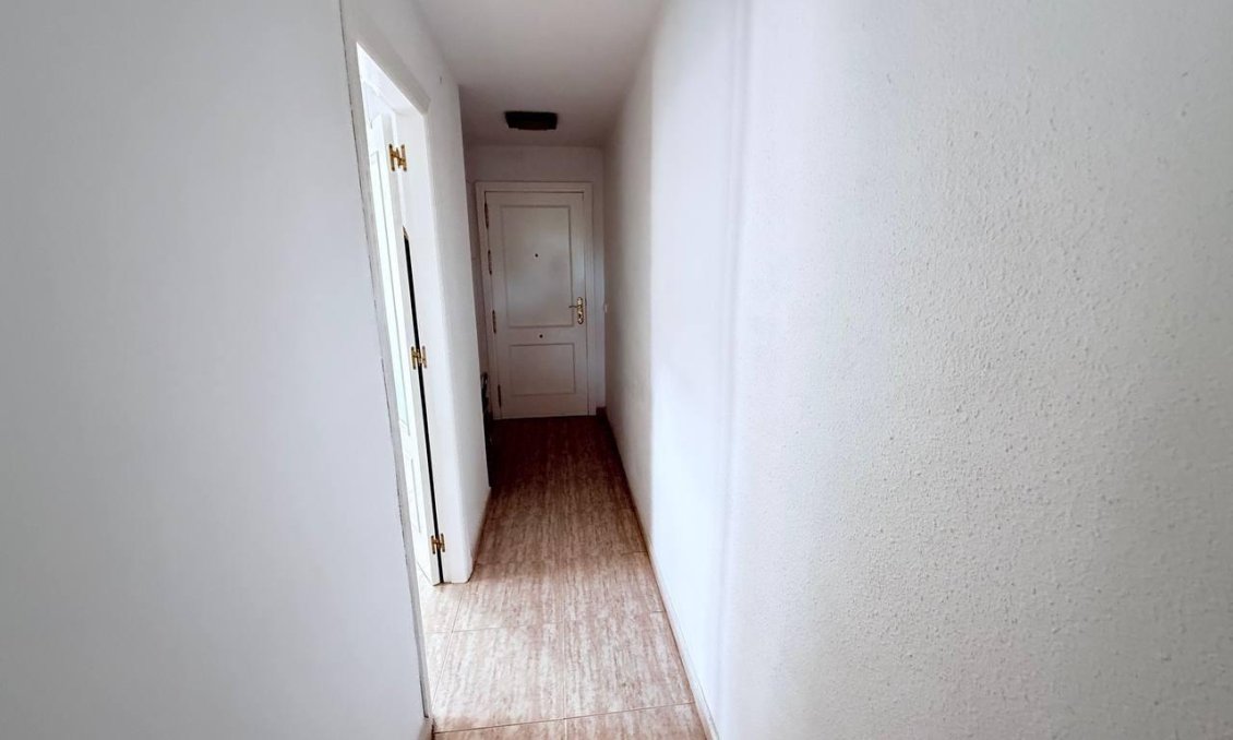 Segunda mano - Apartamento -
Orihuela Costa - Campoamor