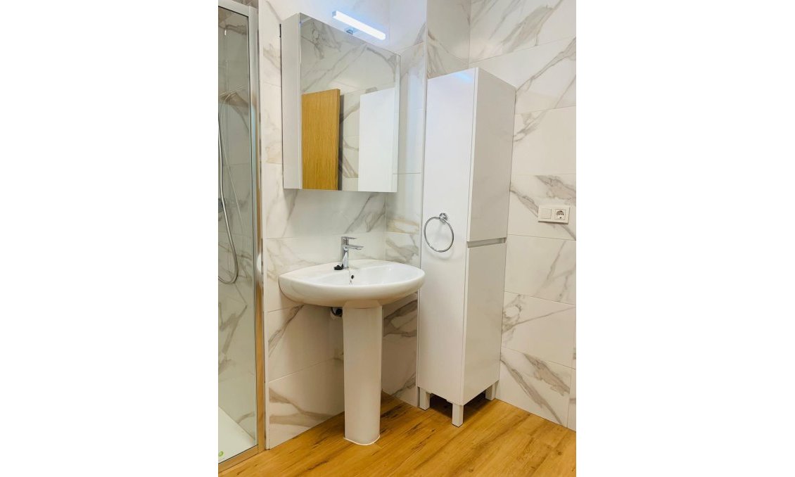 Resale - Apartment -
Torrevieja - Playa del Cura